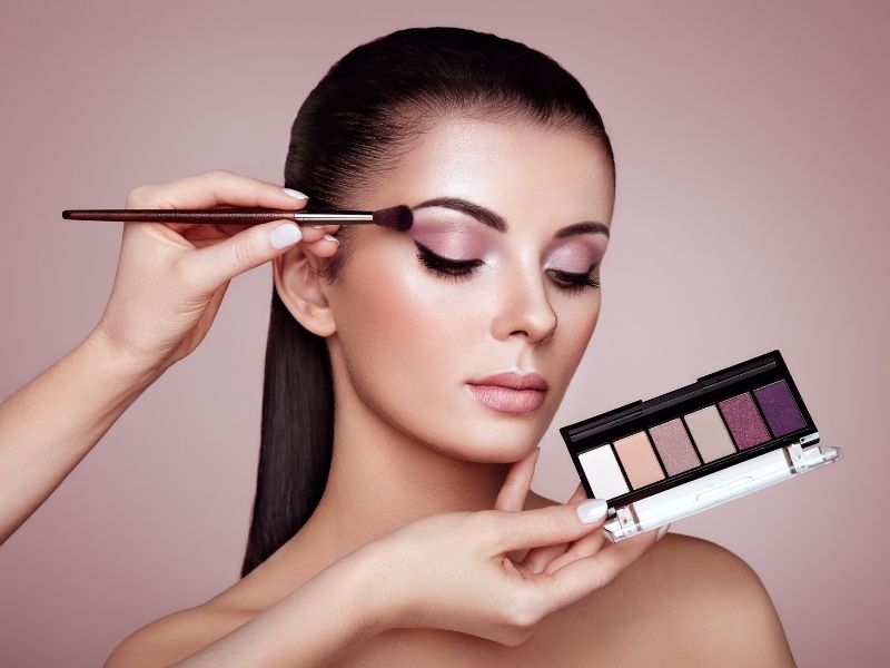 10 makijażowych trików, które powinnaś poznać